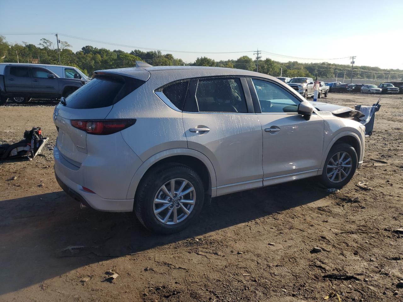 2025 Mazda Cx-5 Preferred - zdjęcie 3