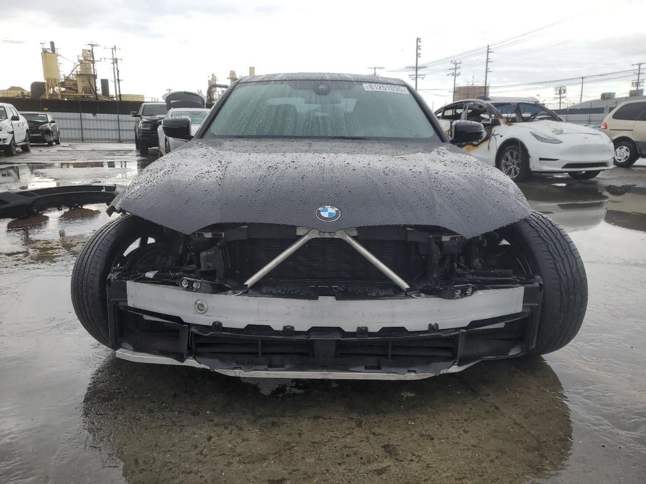 BMW Seria 3 - zdjęcie 5