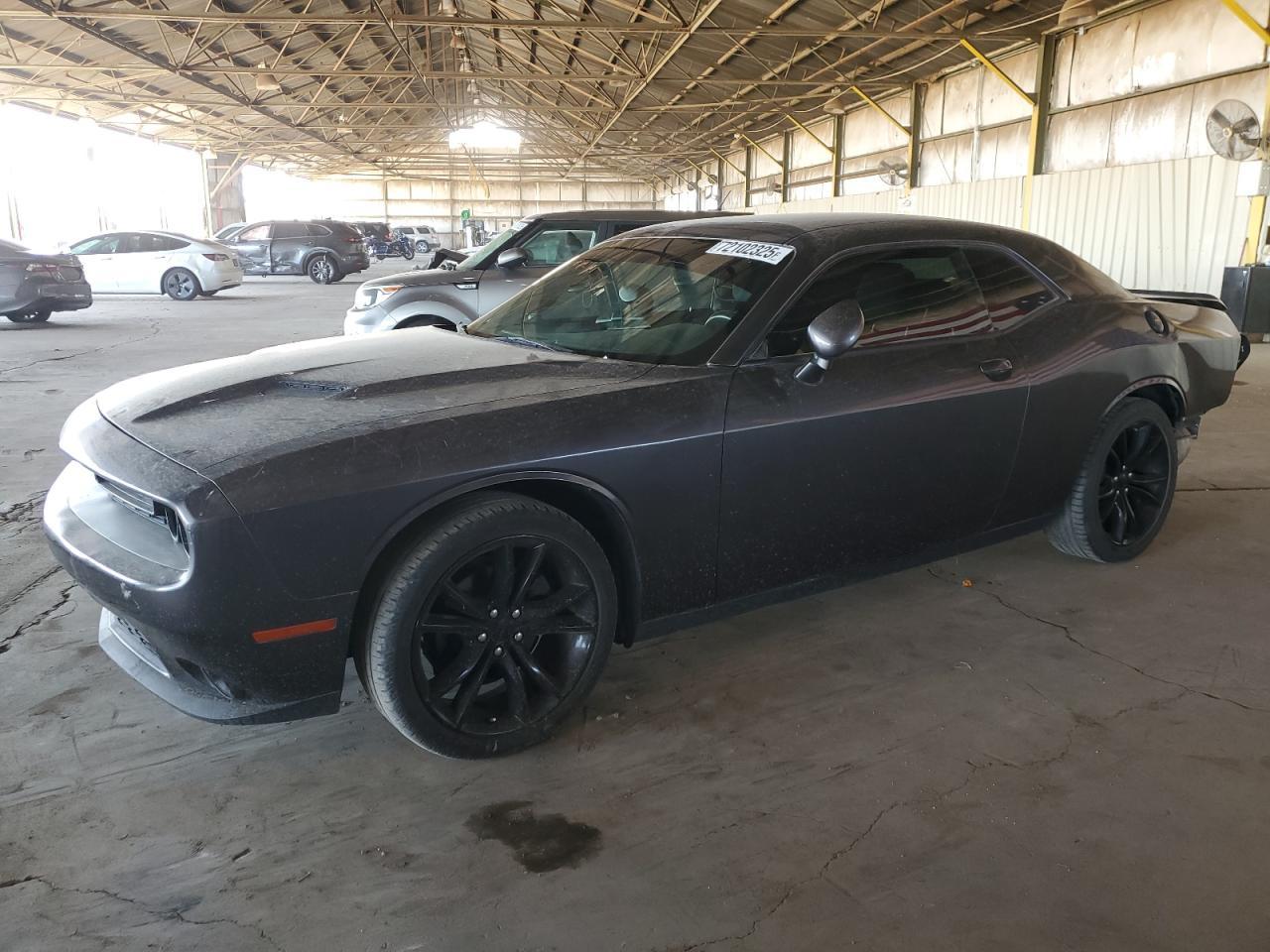 2016 Dodge Challenger Sxt - zdjęcie główne