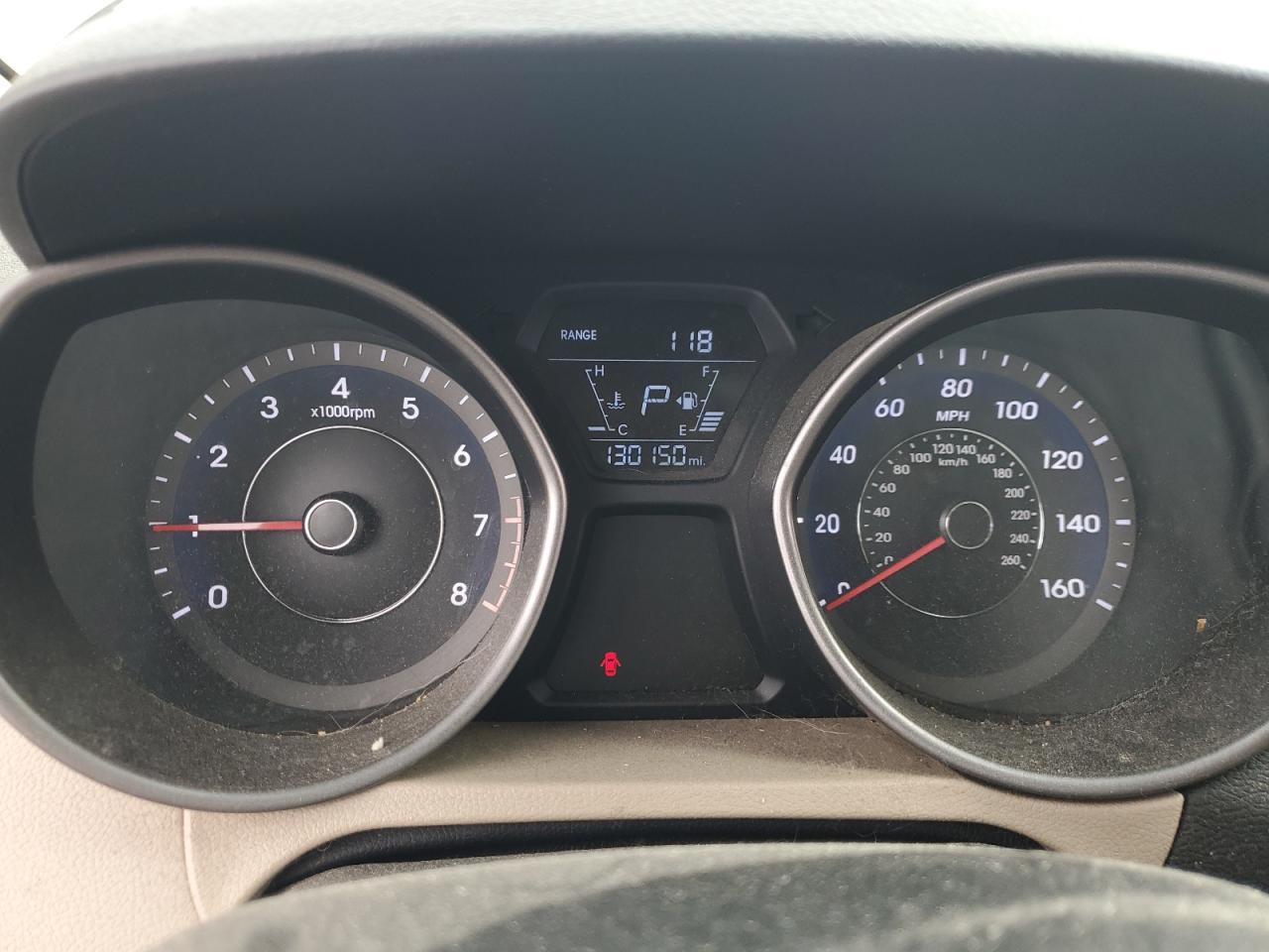 2014 Hyundai Elantra - zdjęcie 9