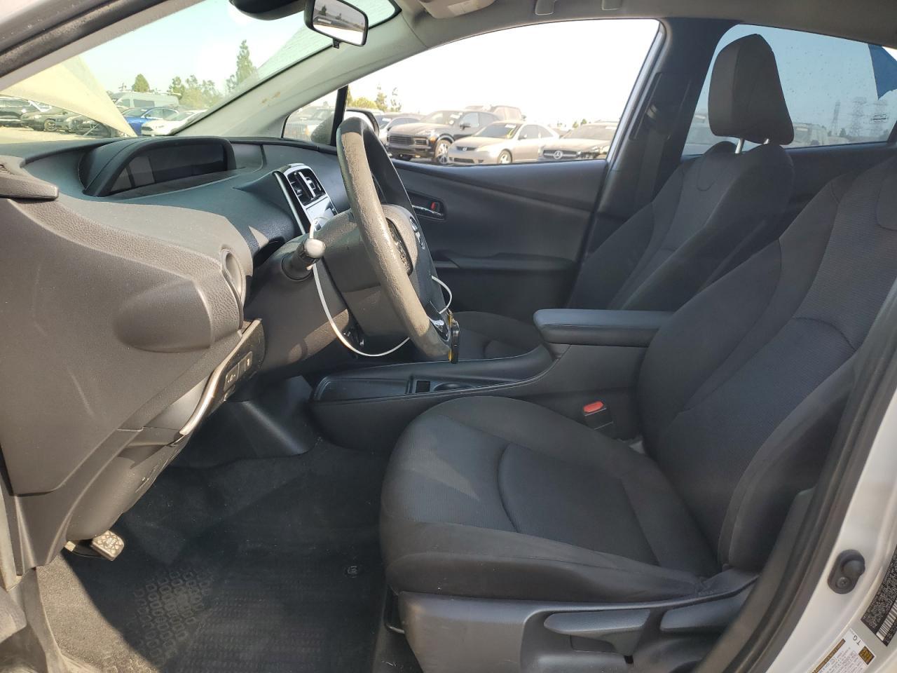 2022 Toyota Prius Night Shade - zdjęcie 7