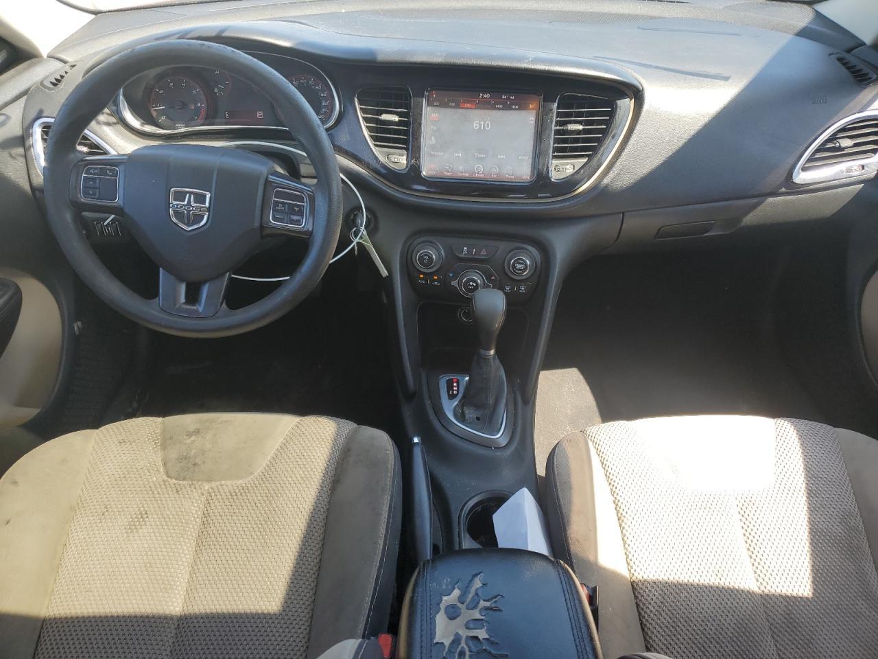 2015 Dodge Dart Sxt - zdjęcie 15