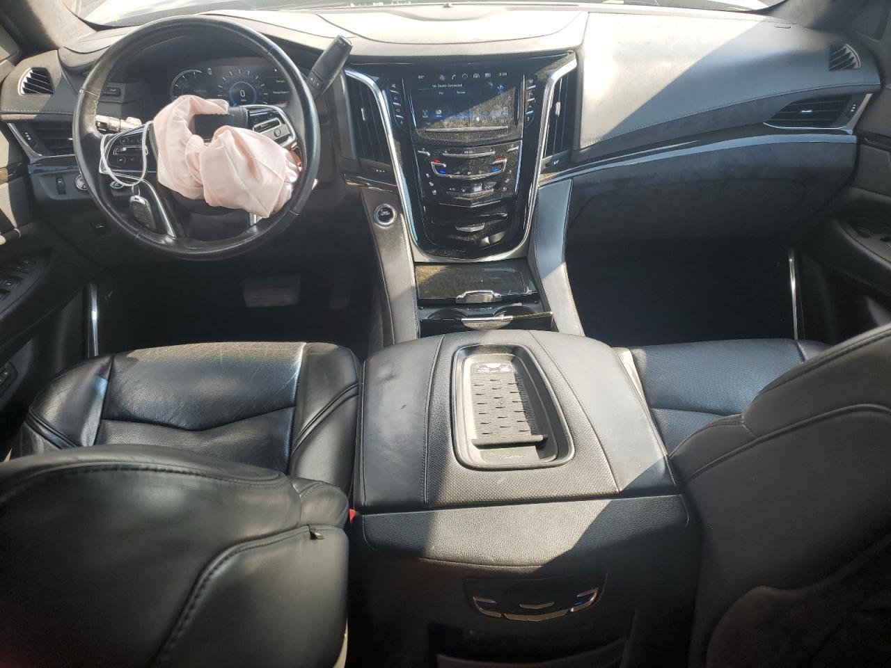 2016 Cadillac Escalade Platinum - zdjęcie 8