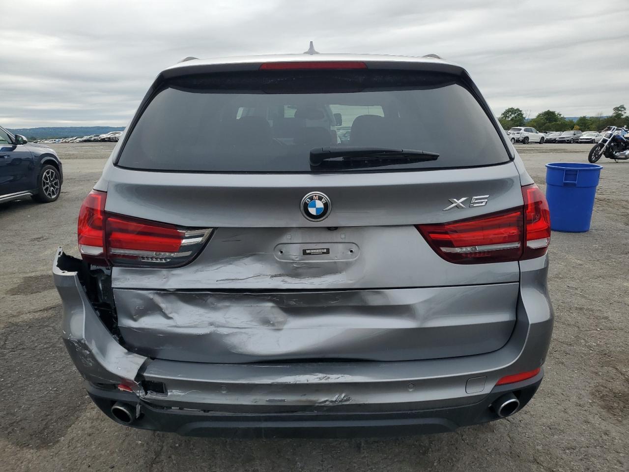 2016 BMW X5 xDrive35I - zdjęcie 6