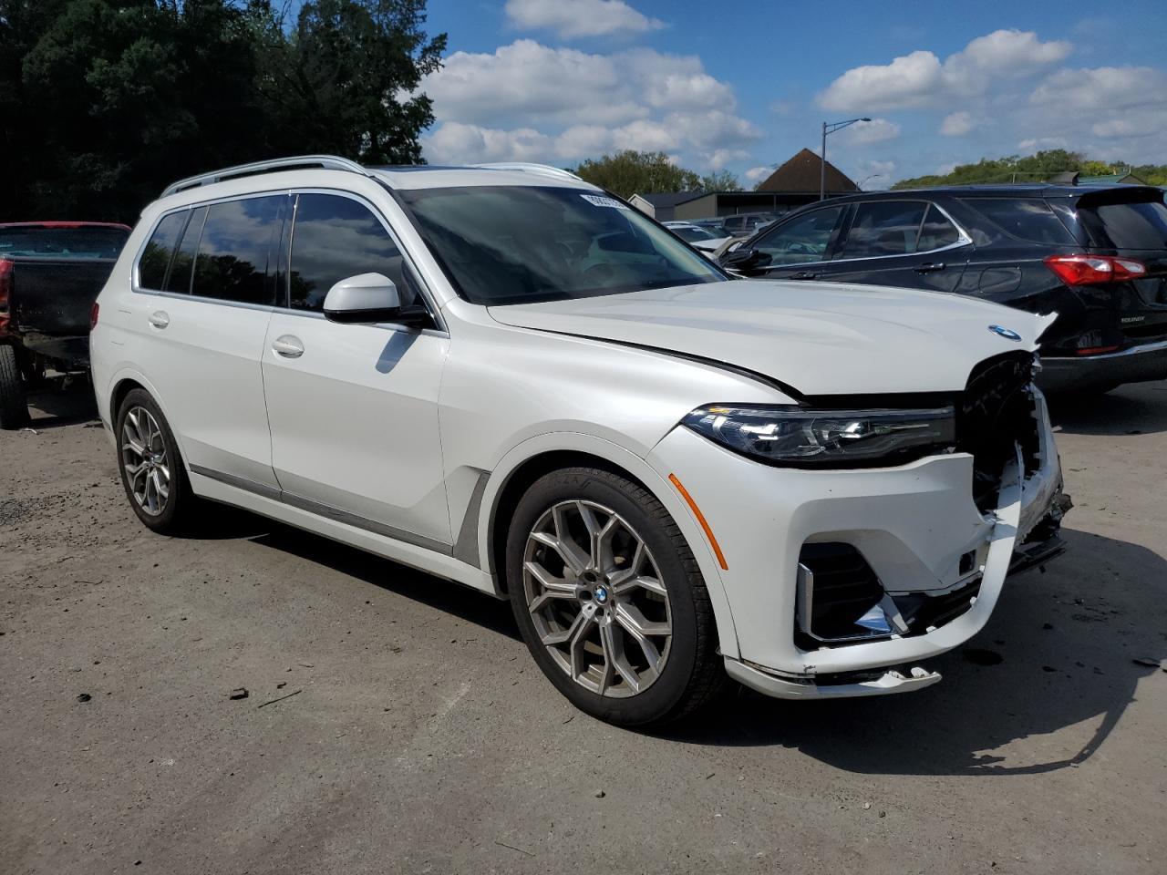 2020 BMW X7 xDrive40I - zdjęcie 4
