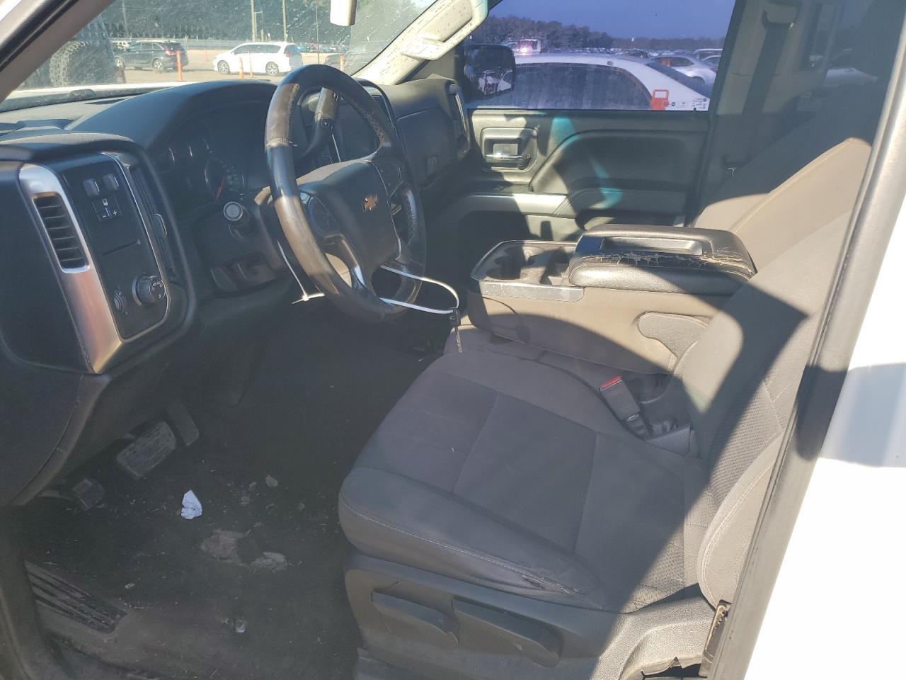 2018 Chevrolet Silverado - zdjęcie 7