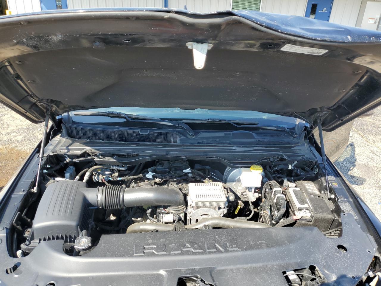 2023 RAM 1500 - zdjęcie 11