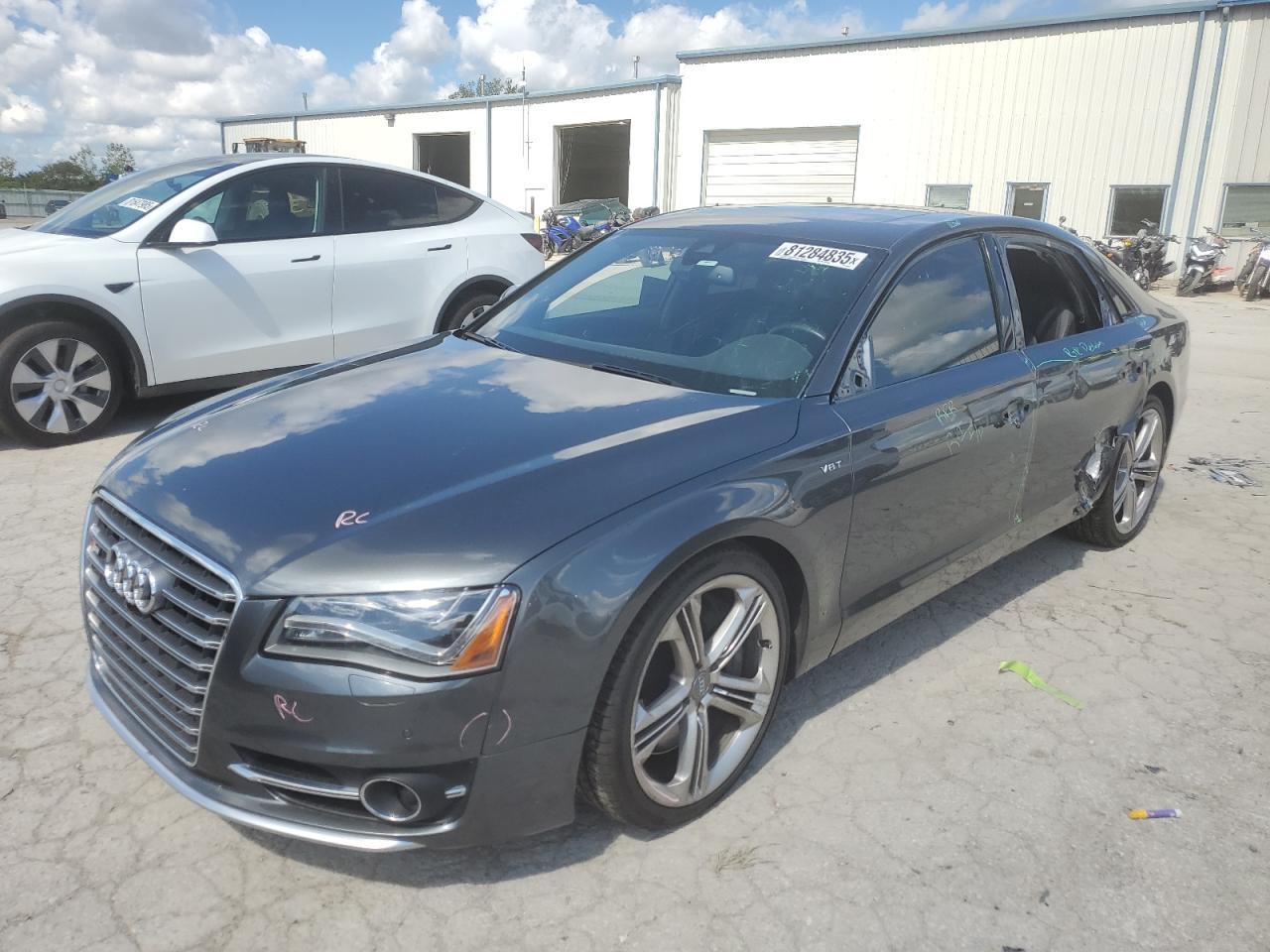 2014 Audi S8
