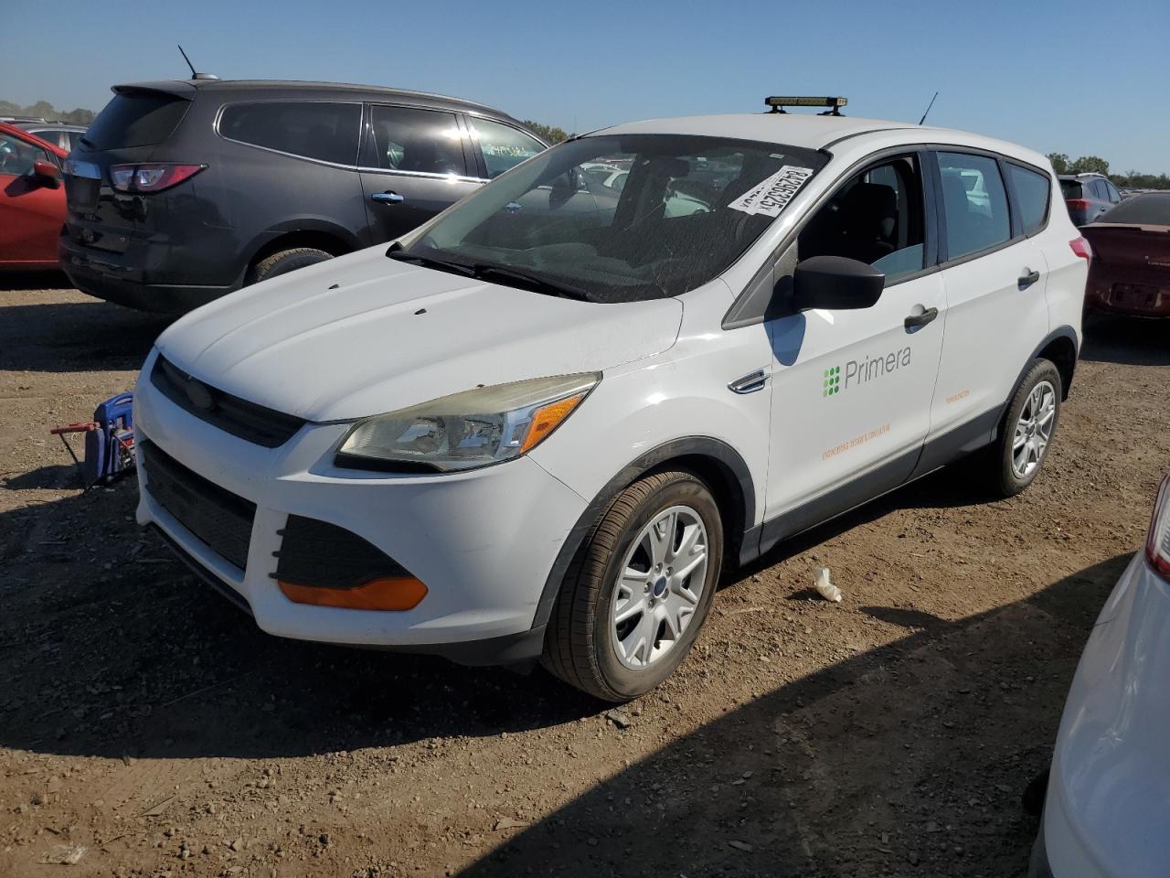 2014 Ford Escape S - zdjęcie główne