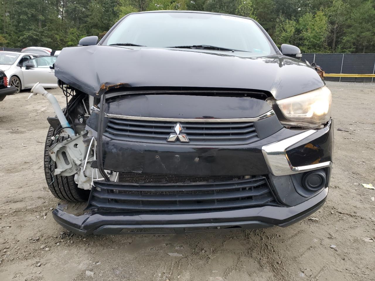 2016 Mitsubishi Outlander - zdjęcie 11