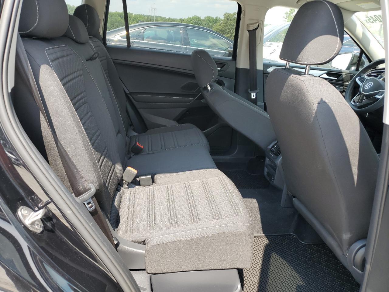 2022 Volkswagen Tiguan S - zdjęcie 11