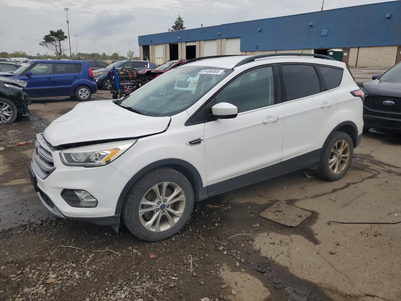 2017 Ford Escape - zdjęcie główne