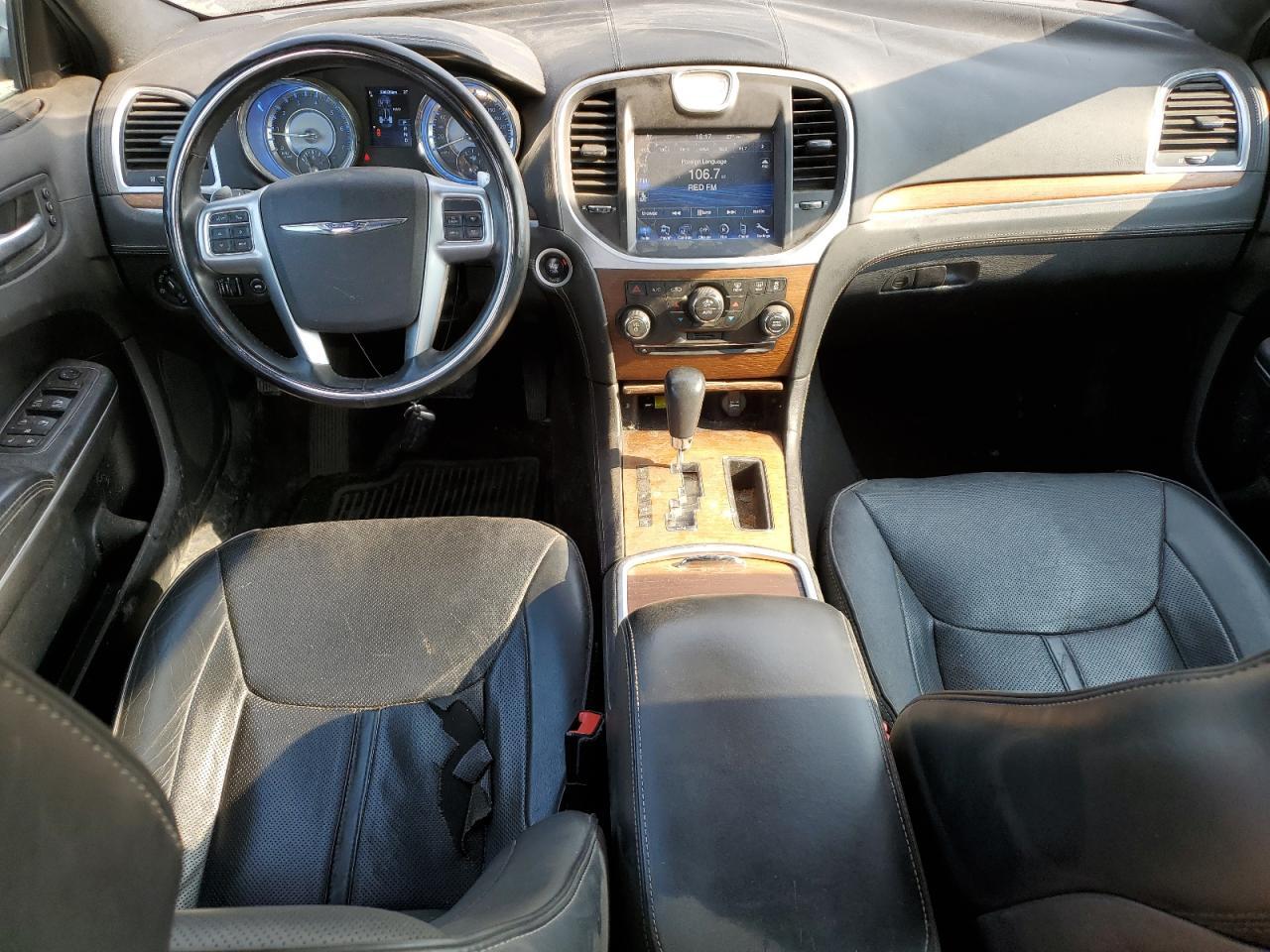 2013 Chrysler 300C Luxury - zdjęcie 8