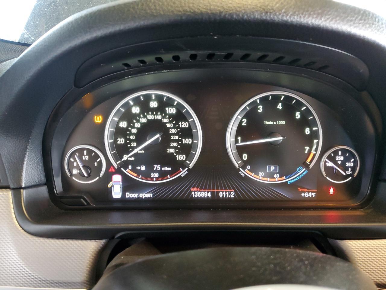 2013 BMW Seria 5 - zdjęcie 9