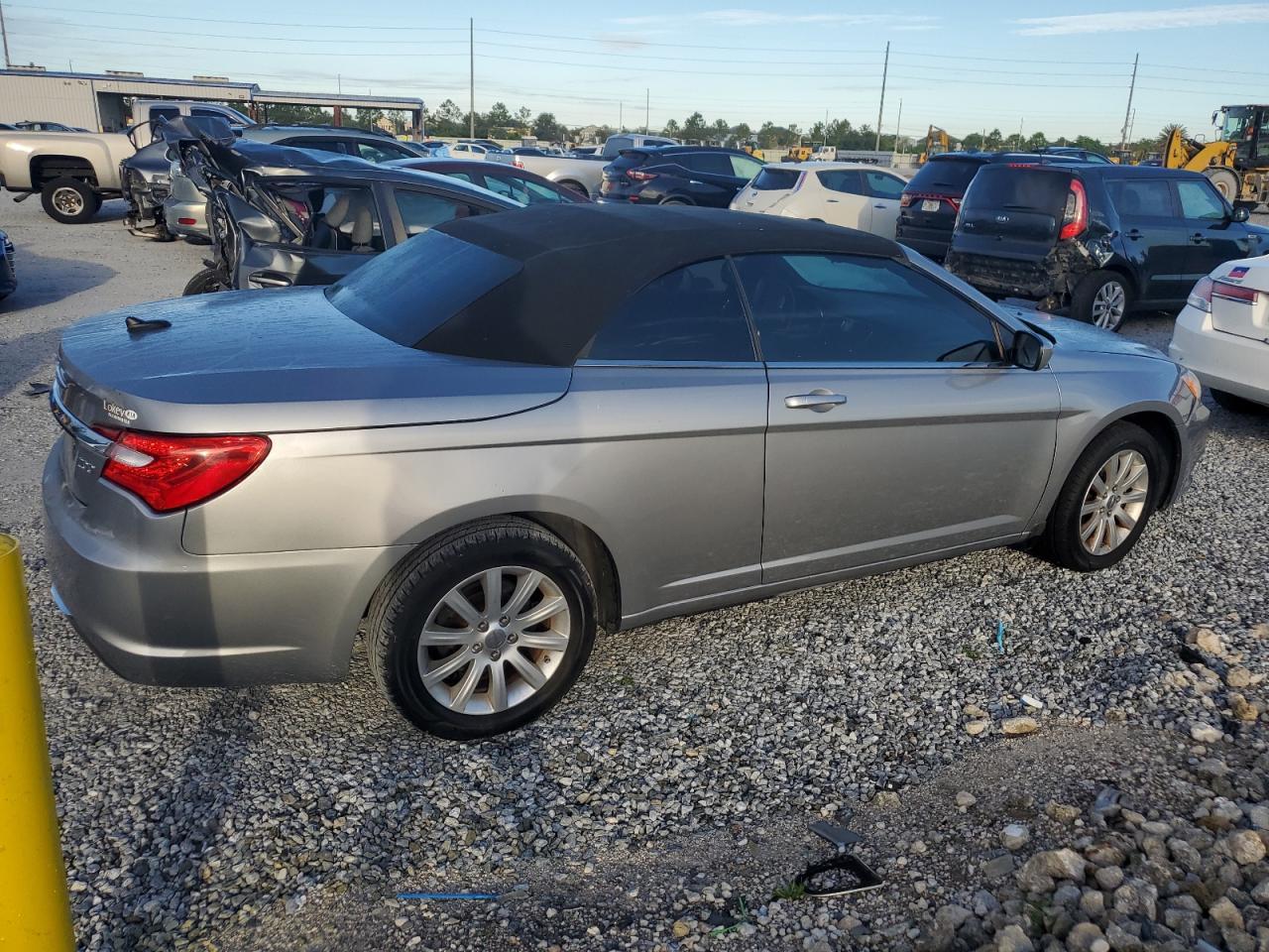2014 Chrysler 200 - zdjęcie 3