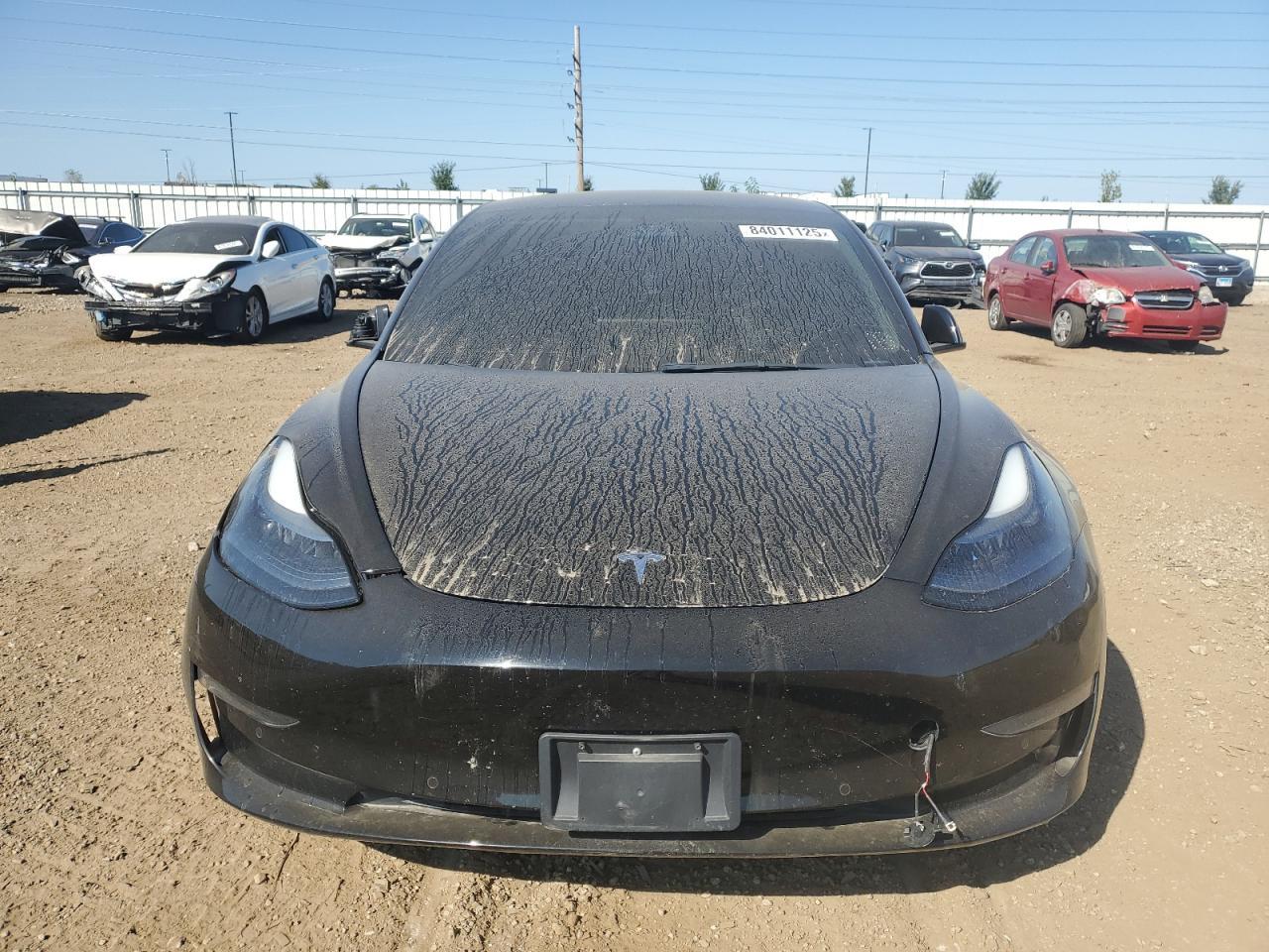 2022 Tesla Model 3 - zdjęcie 5