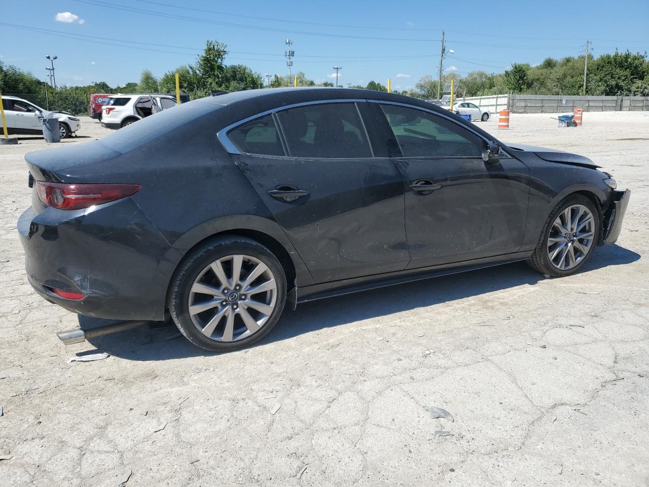 2019 Mazda 3 Premium - zdjęcie 3