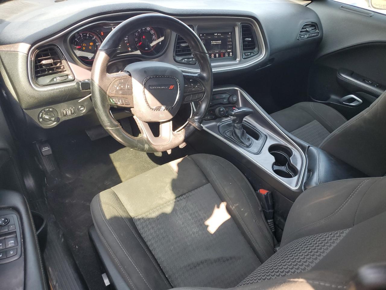 2020 Dodge Challenger Sxt - zdjęcie 8
