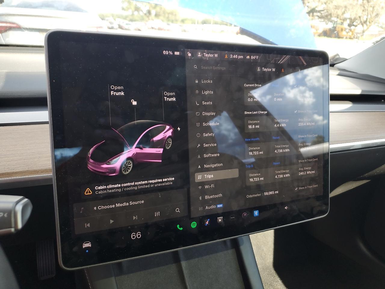 2021 Tesla Model 3 - zdjęcie 9