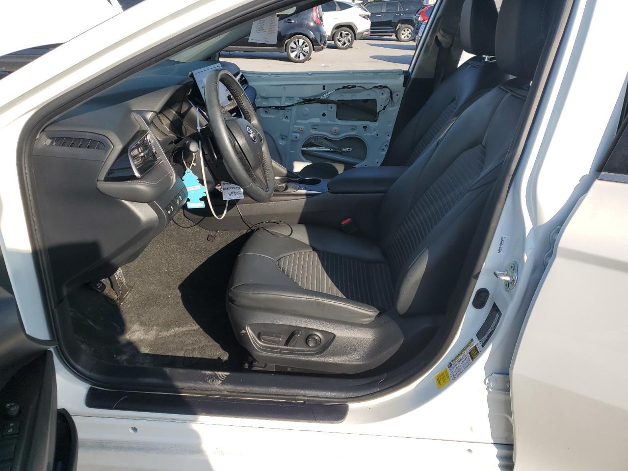 2024 Toyt Camry Se N - zdjęcie 7