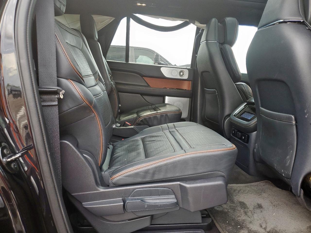 2023 Lincoln Navigator L Black Label - zdjęcie 11