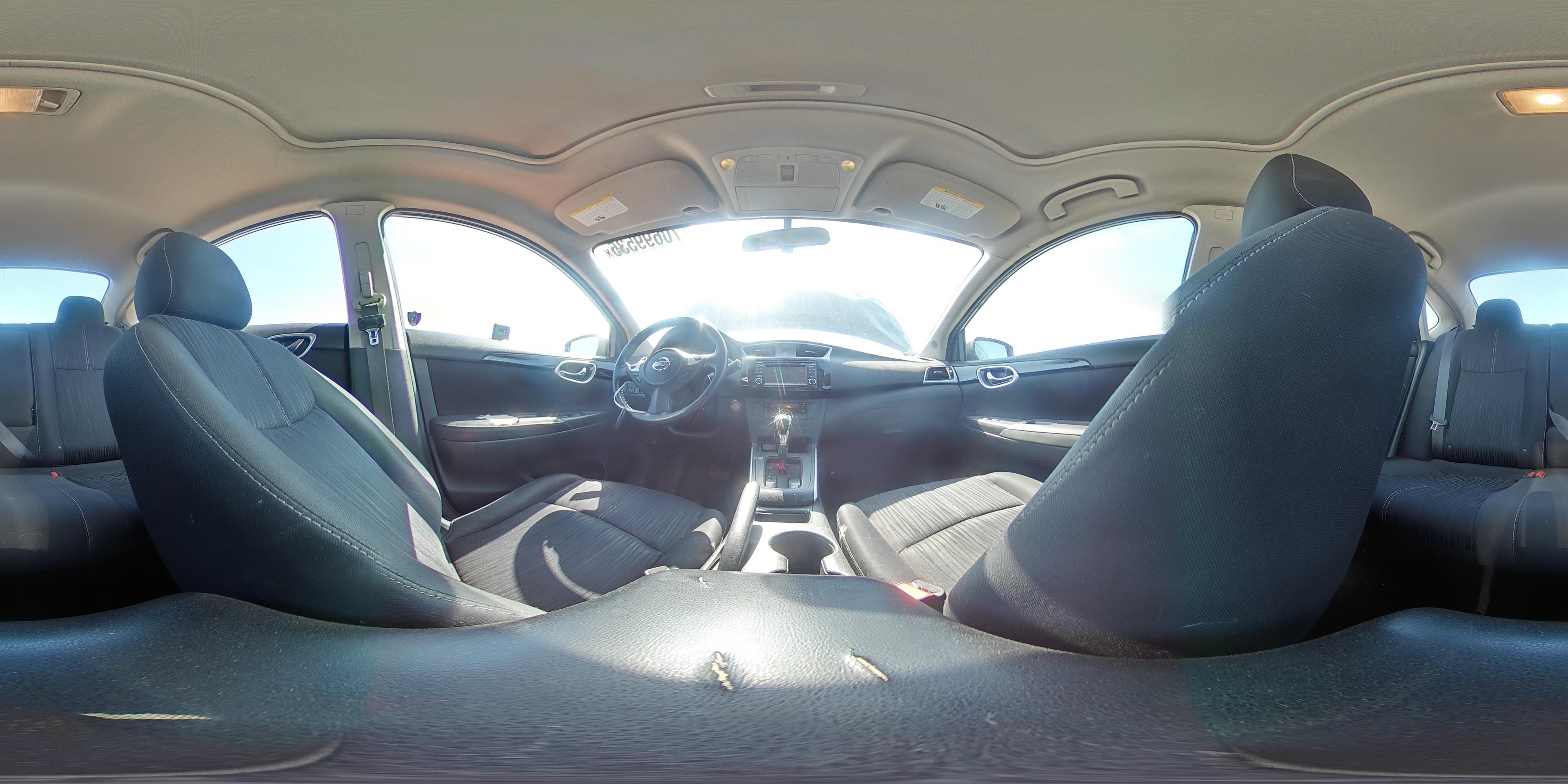 2018 Nissan Sentra S - zdjęcie 14