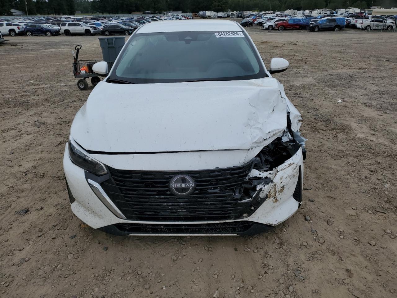 2025 Nissan Sentra - zdjęcie 5