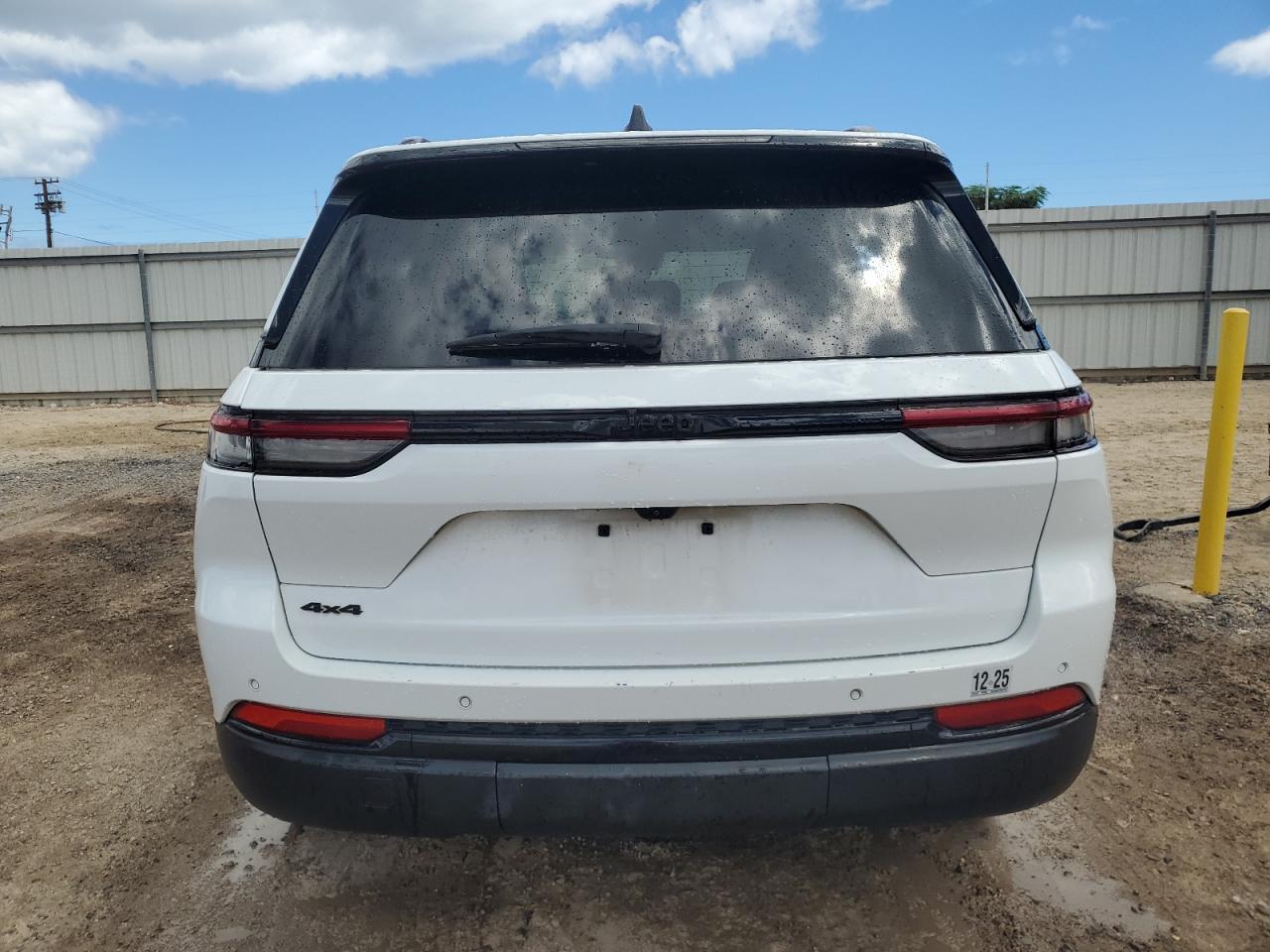 2023 Jeep Grand Cherokee Laredo - zdjęcie 6