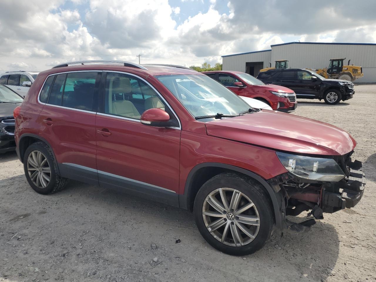 2015 Volkswagen Tiguan - zdjęcie 4