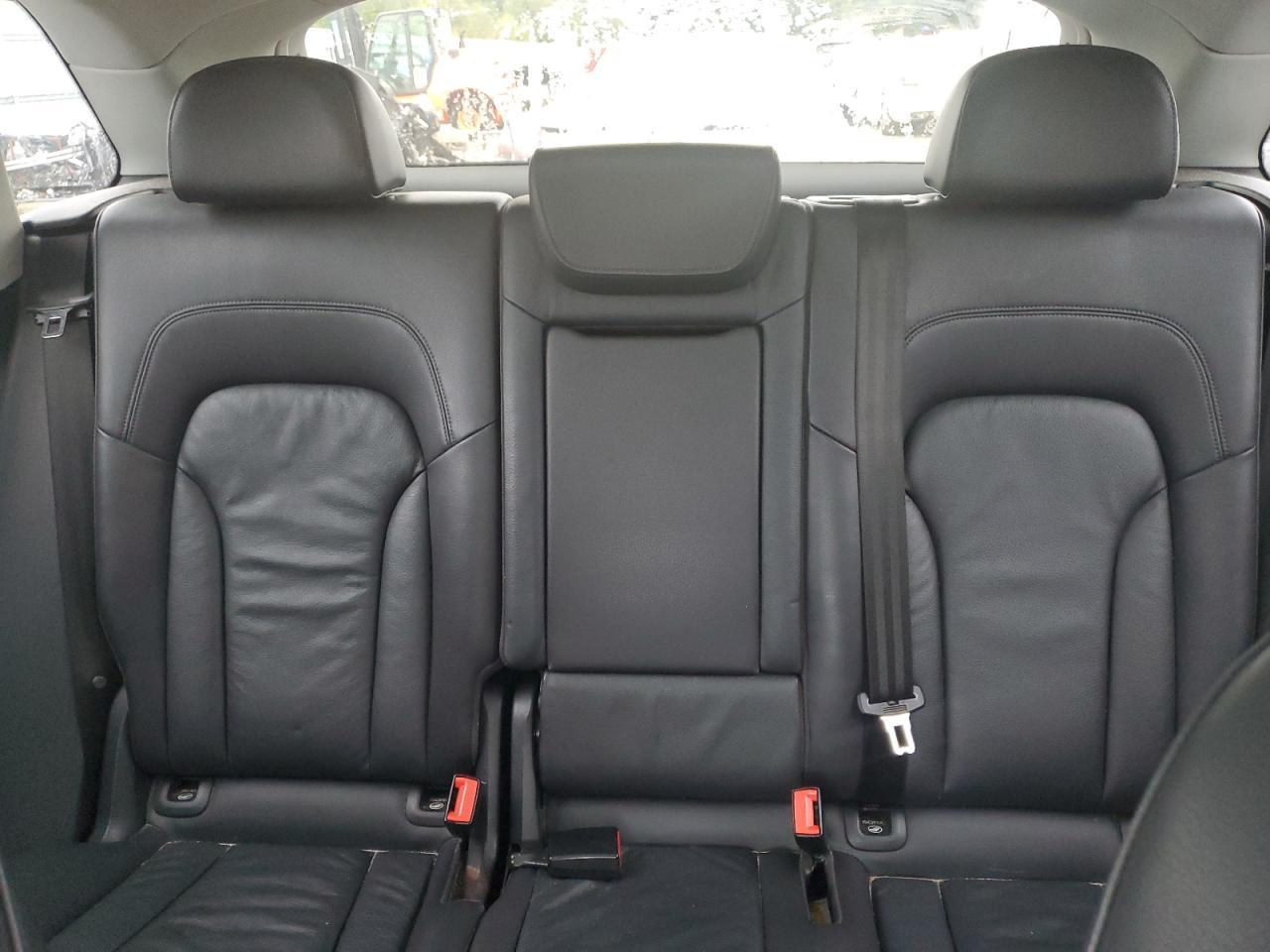 2015 Audi Q5 Premium - zdjęcie 10