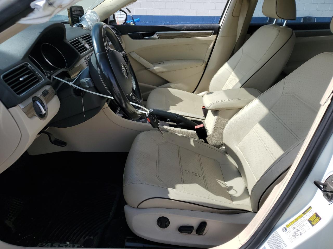 2016 Volkswagen Passat Se - zdjęcie 7