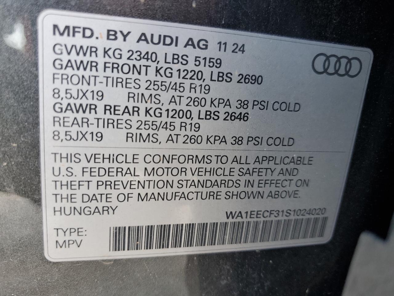 2025 Audi Q3 Premium Plus S Line 45 - zdjęcie 14