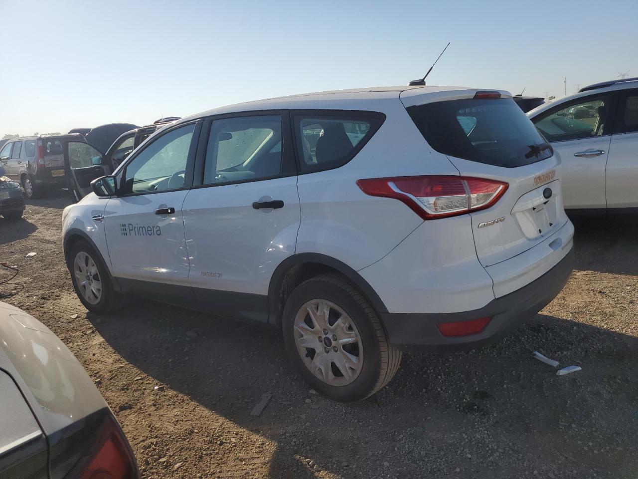 2014 Ford Escape S - zdjęcie 2