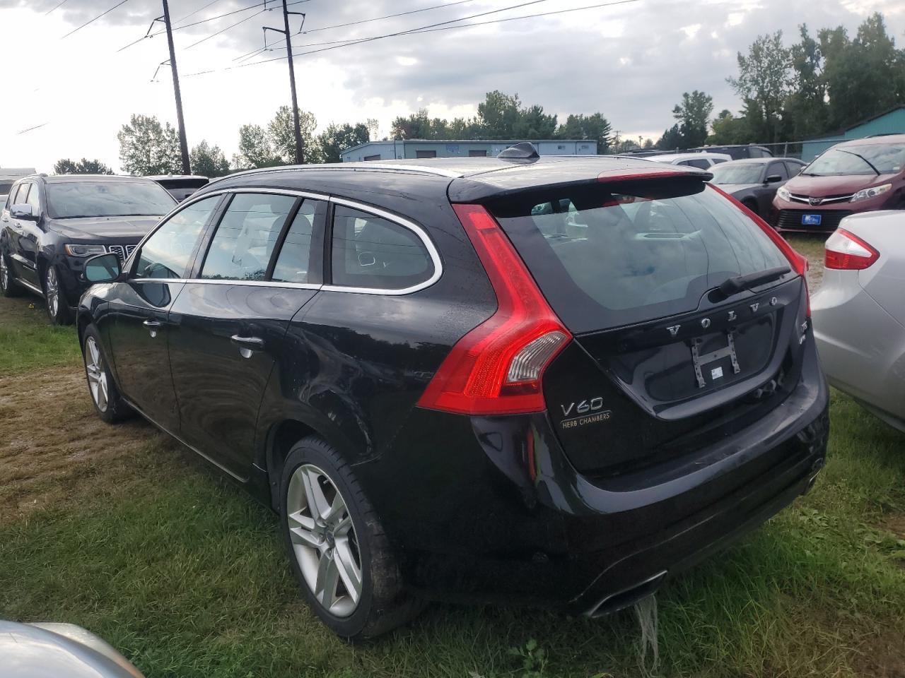 2015 Volvo V60 Premier - zdjęcie 3