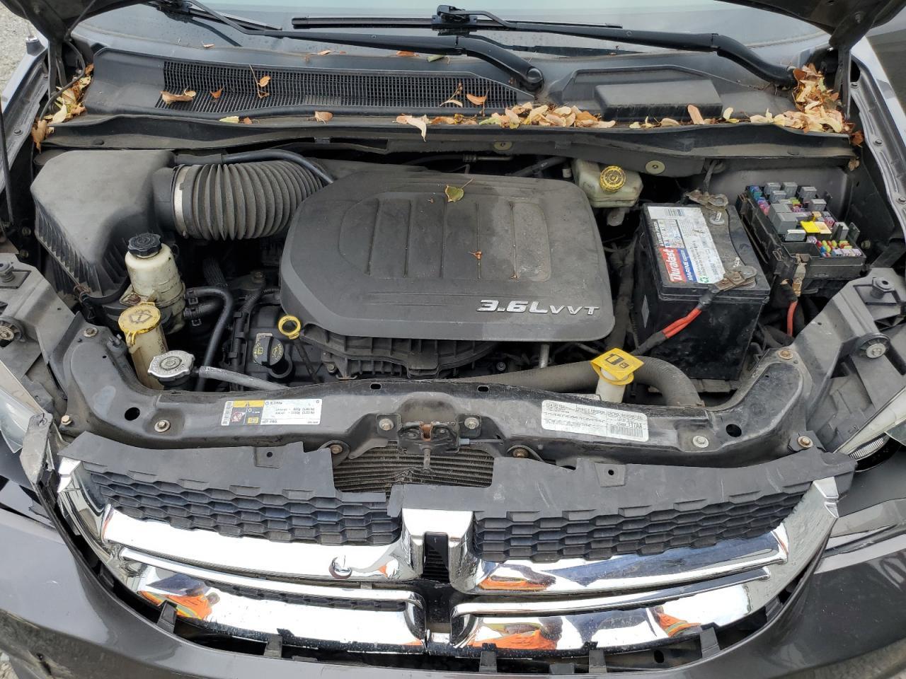 2015 Dodge Grand Caravan - zdjęcie 12