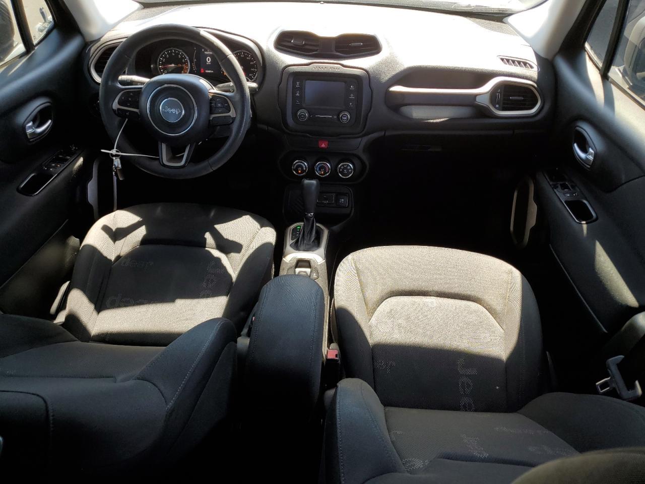 2016 Jeep Renegade Sport - zdjęcie 8