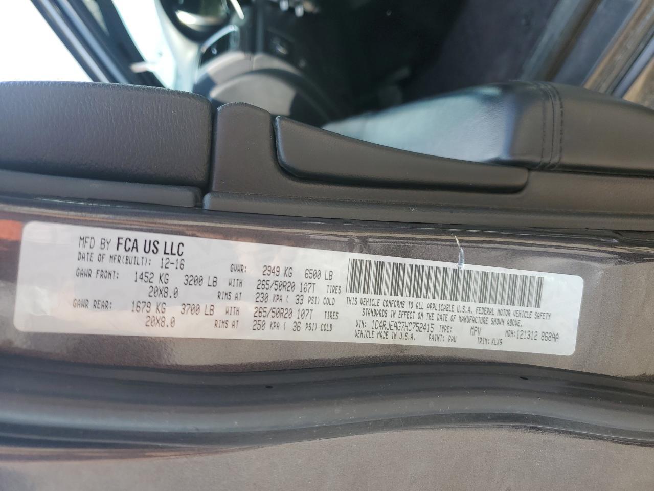 2017 Jeep Grand Cherokee Laredo - zdjęcie 13