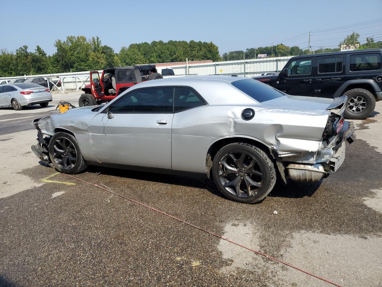 2020 Dodge Challenger Sxt - zdjęcie 2