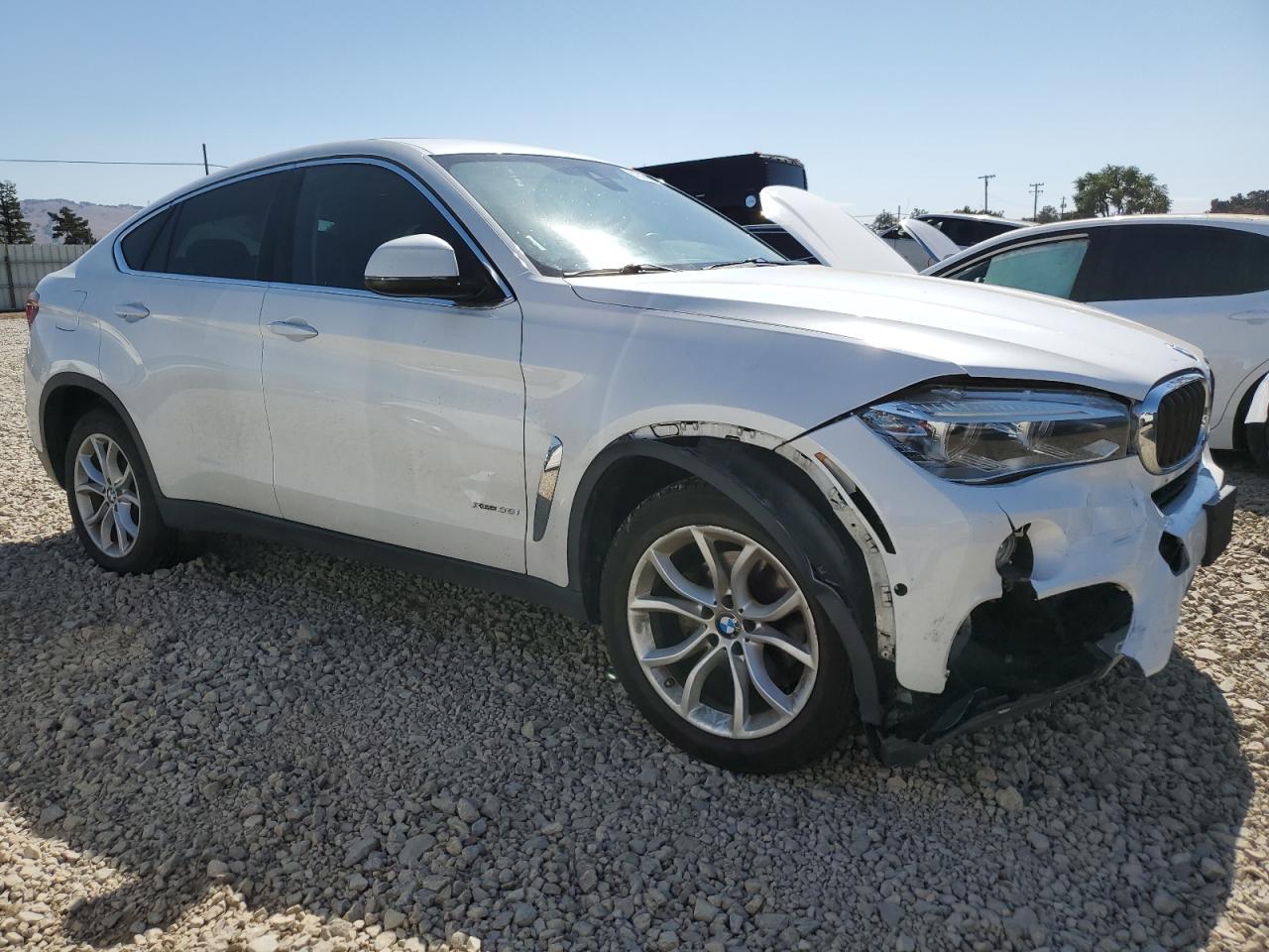 2015 BMW X6 - zdjęcie 4