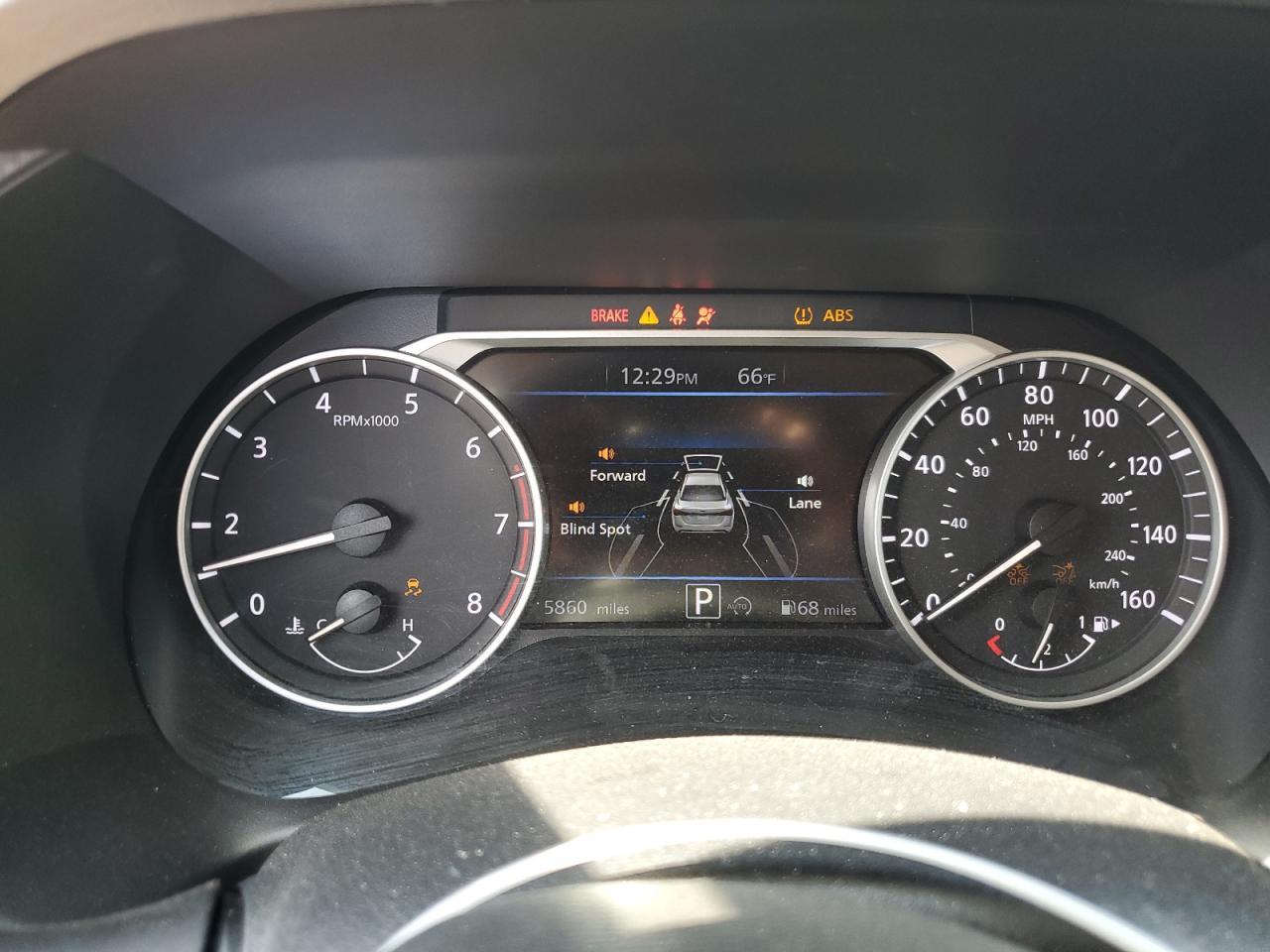 2025 Nissan Sentra - zdjęcie 9