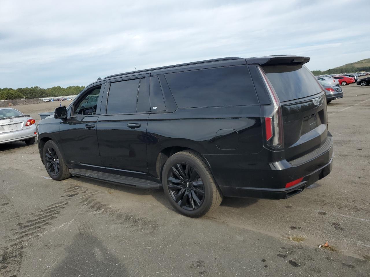 2021 Cadillac Escalade Esv Sport Platinum - zdjęcie 2