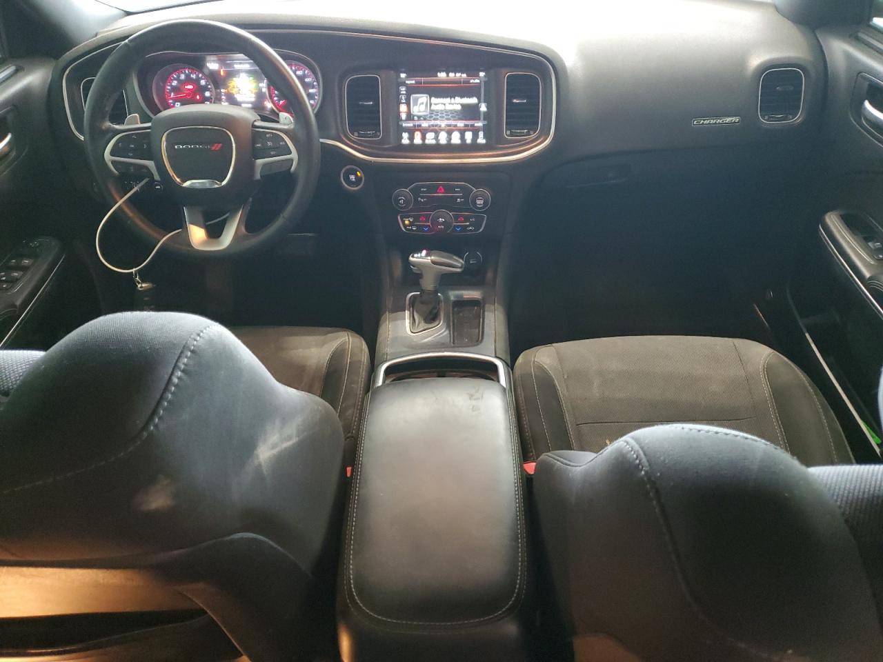 2015 Dodge Charger Sxt - zdjęcie 8