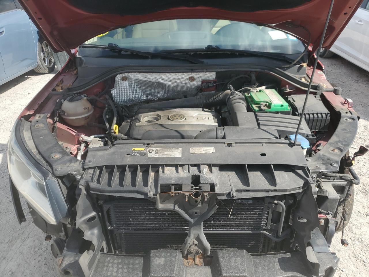 2015 Volkswagen Tiguan - zdjęcie 12