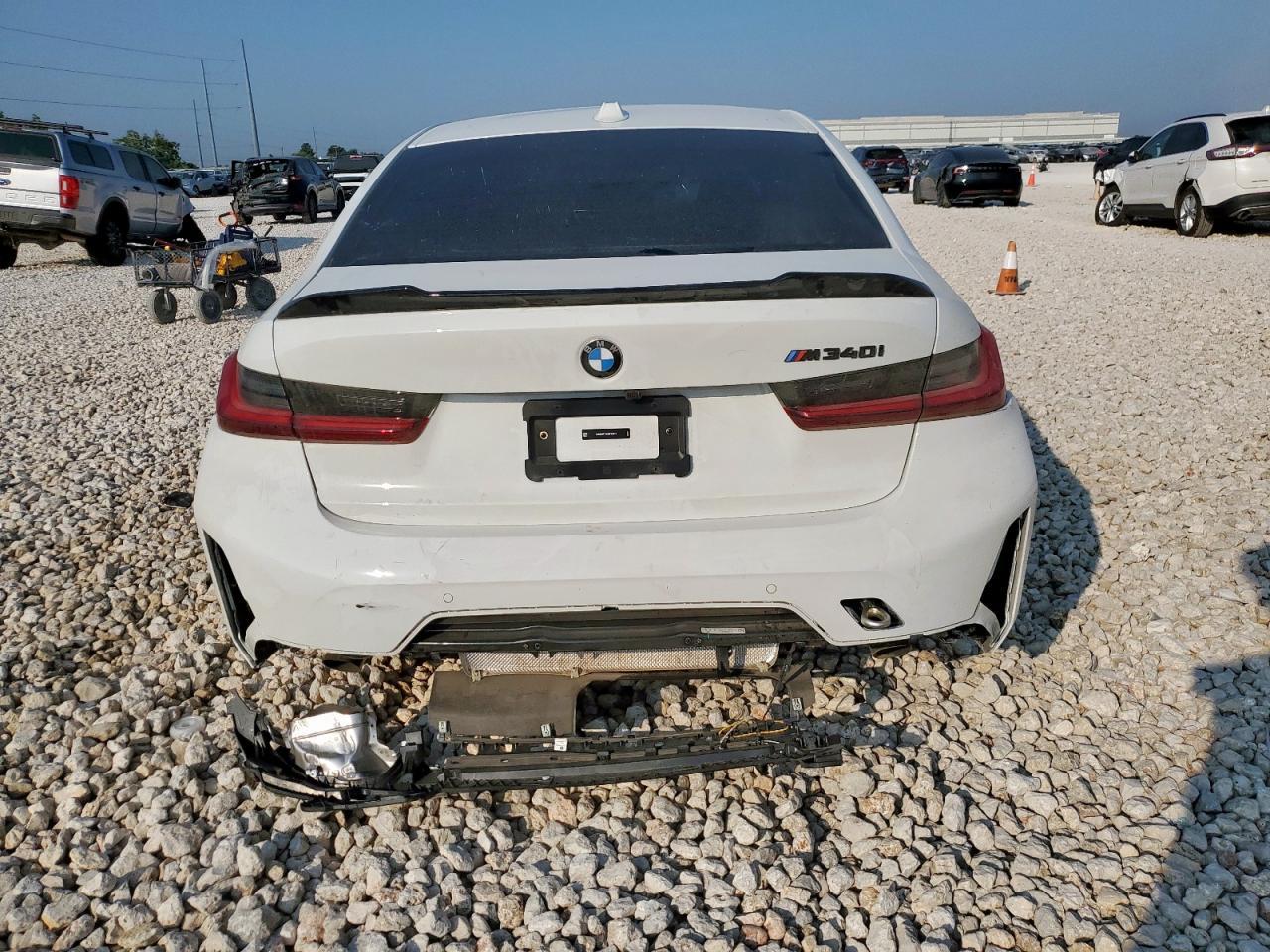 2025 BMW M340I - zdjęcie 6