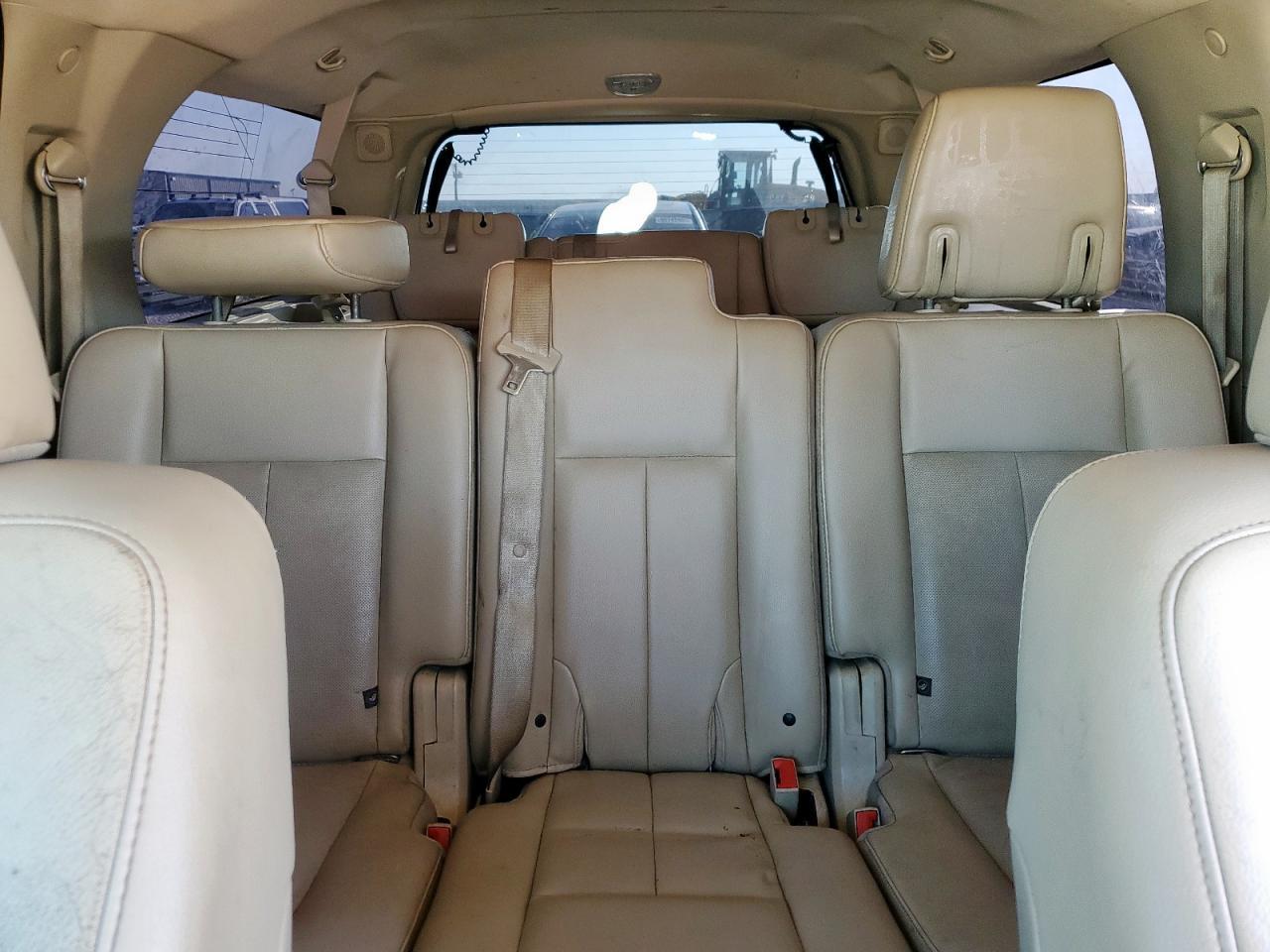 2015 Ford Expedition - zdjęcie 10