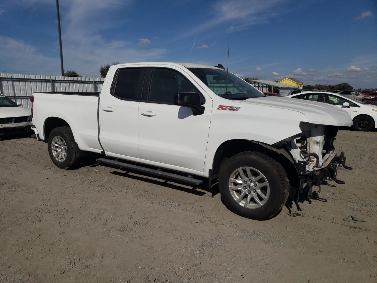 2019 Chevrolet Silverado - zdjęcie 4
