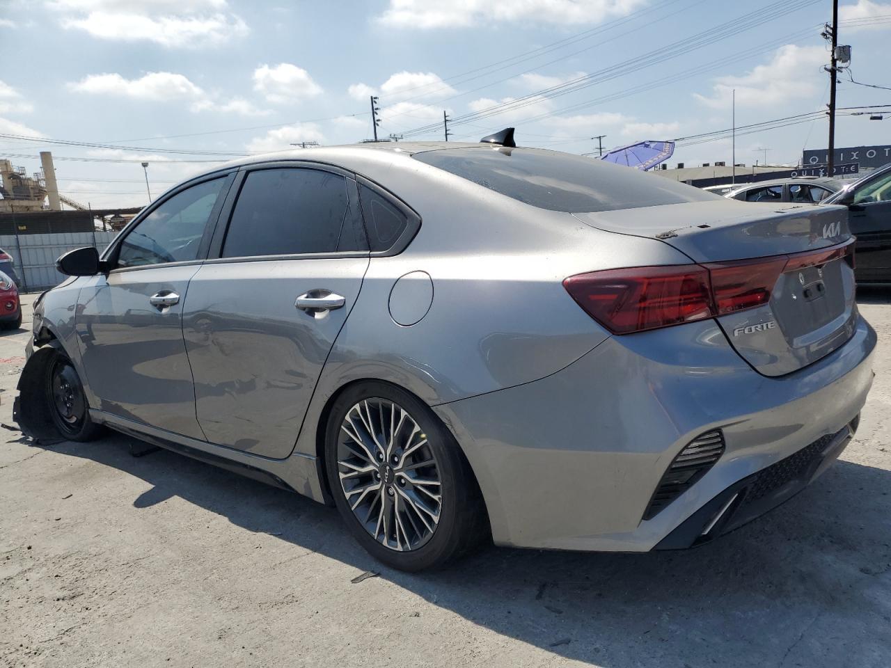 2023 Kia Forte Gt Line - zdjęcie 2