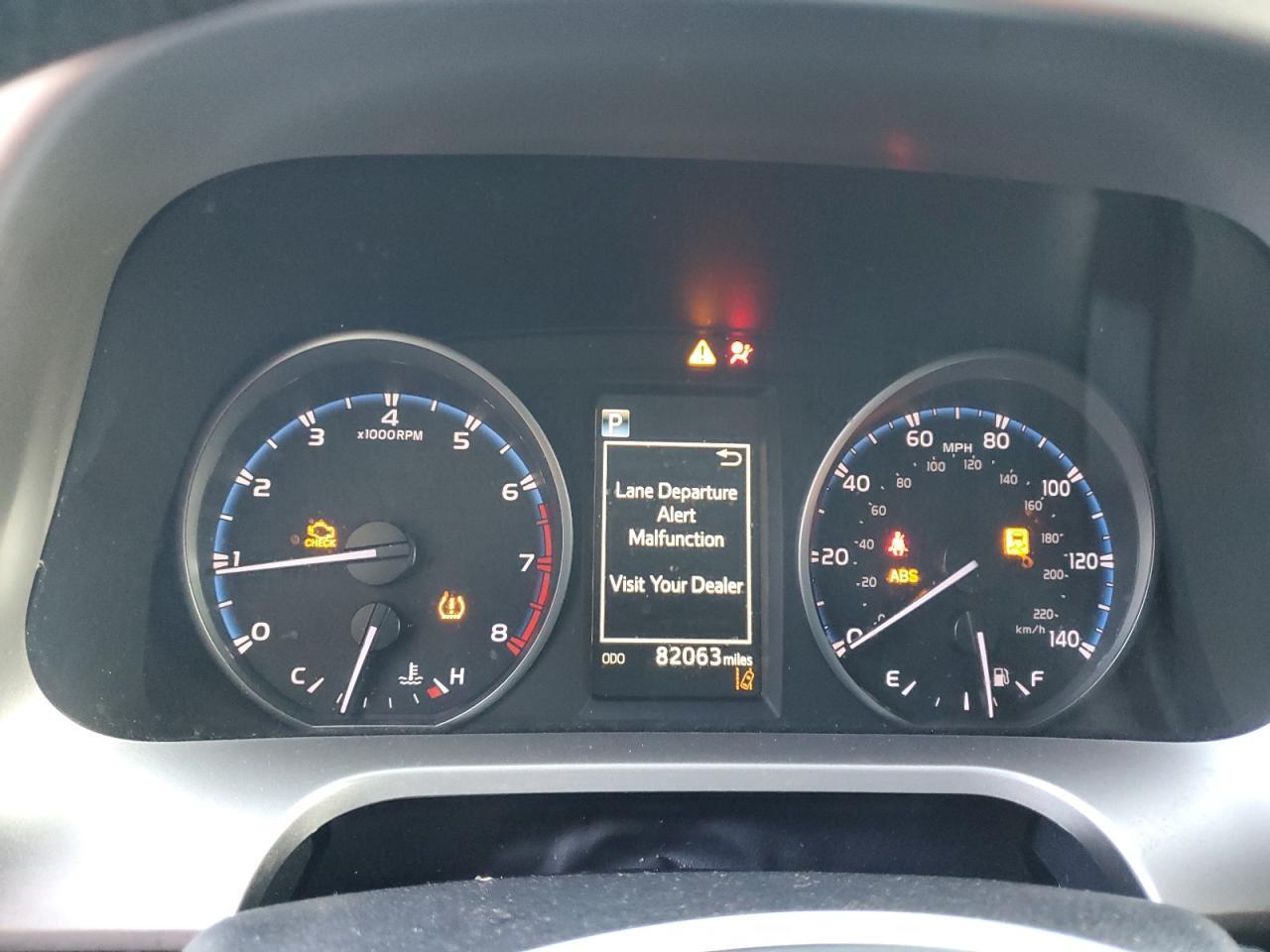 2018 Toyota Rav4 Le - zdjęcie 9