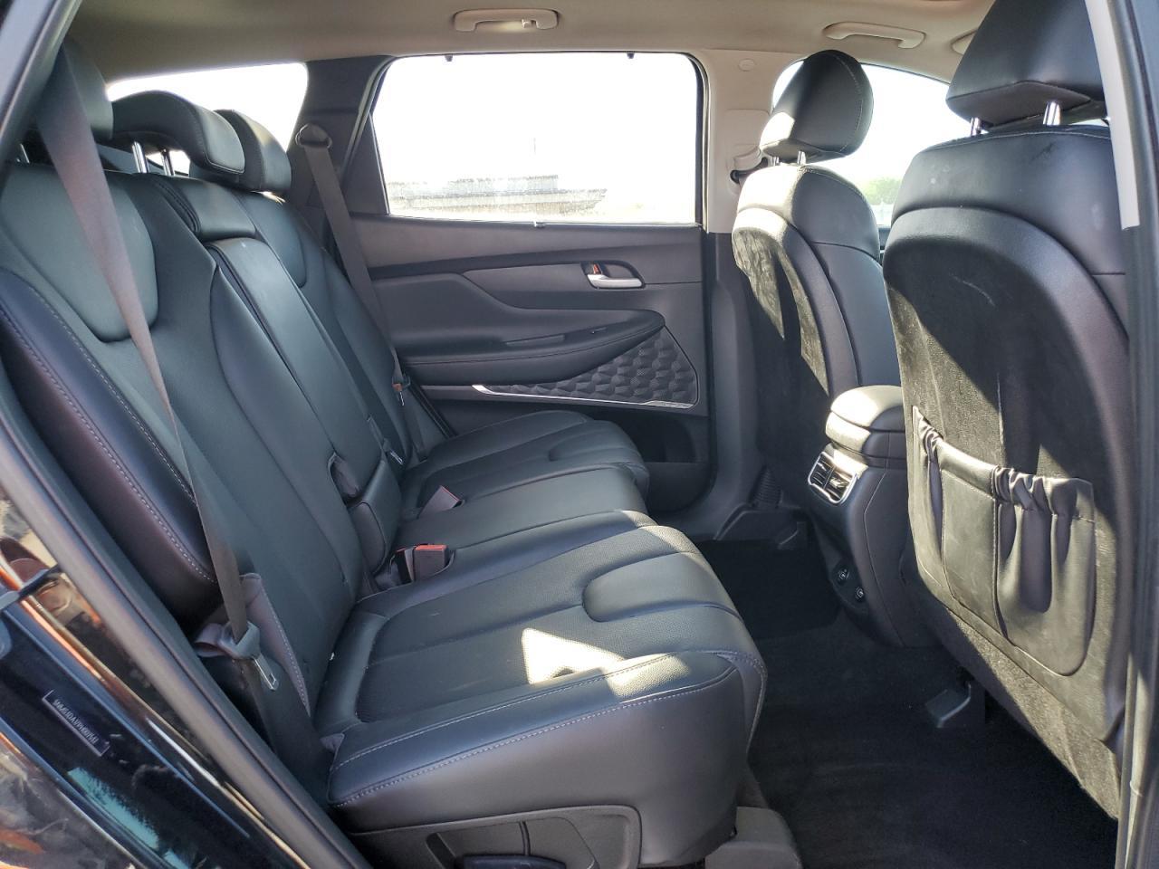 2023 Hyundai Santa Fe - zdjęcie 11