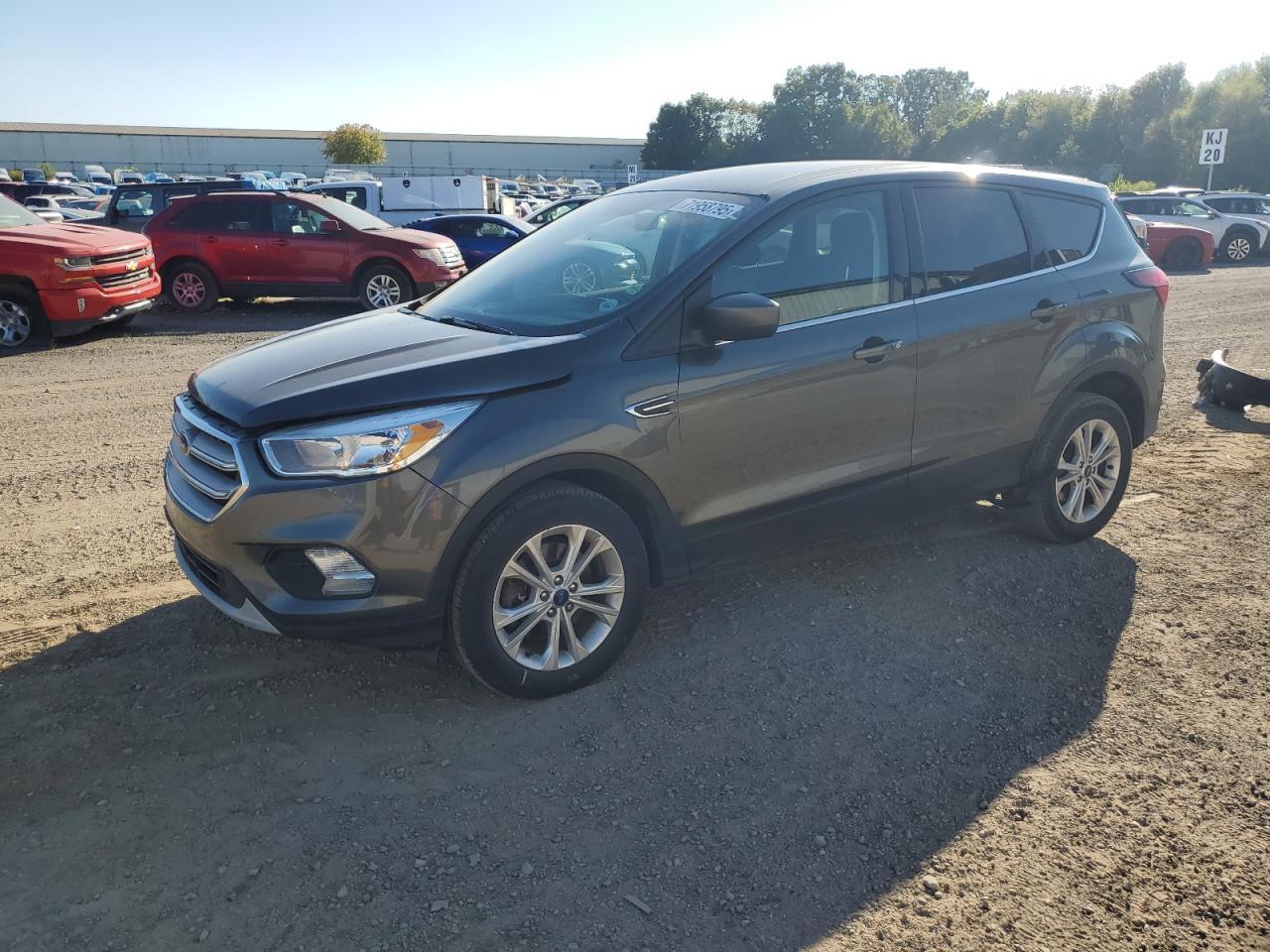 2019 Ford Escape Se - zdjęcie główne